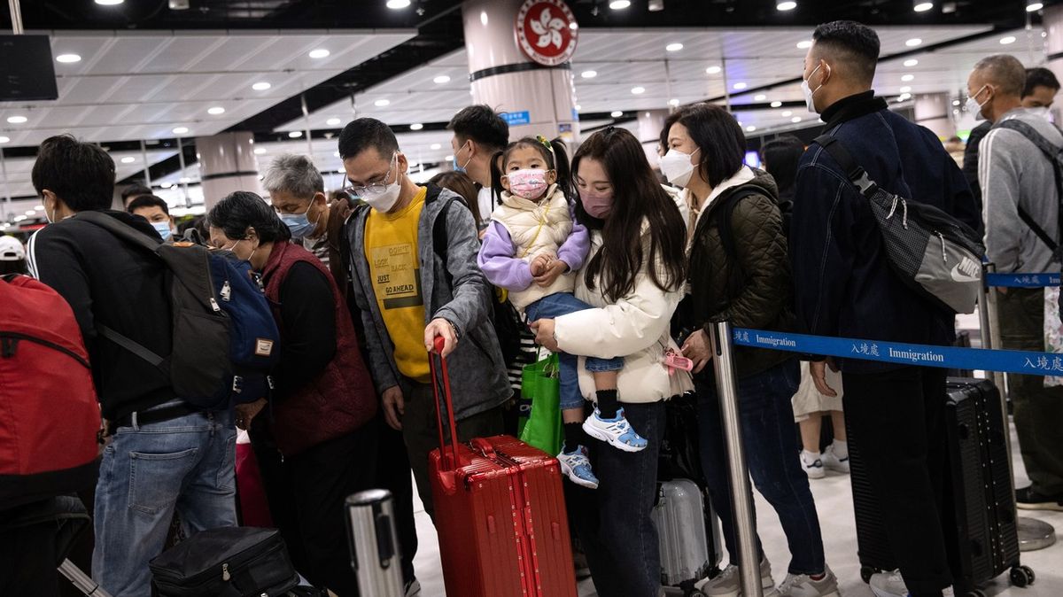 Čínská cestovní horečka začala. Jako první vyrazili lidé z Hongkongu